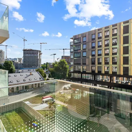 Apartament Lam Metropolis - Free Parking - Balcony