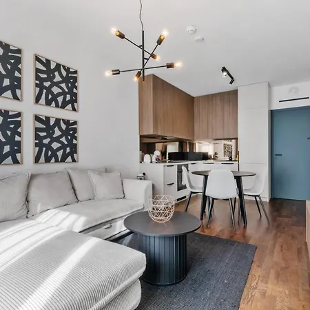 Apartament Lam Metropolis - Free Parking - Balcony