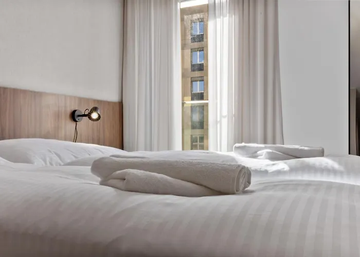 Apartment Lam Metropolis - Free Parking - Balcony Bratislava