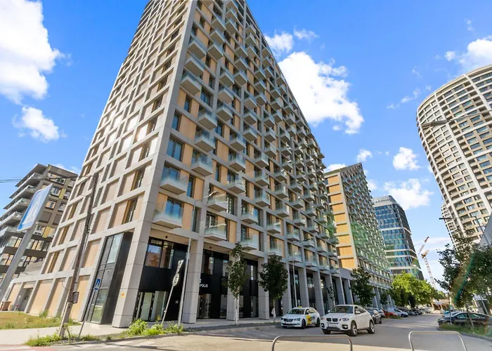 Lam Metropolis - Free Parking - Balcony * براتسيلافا